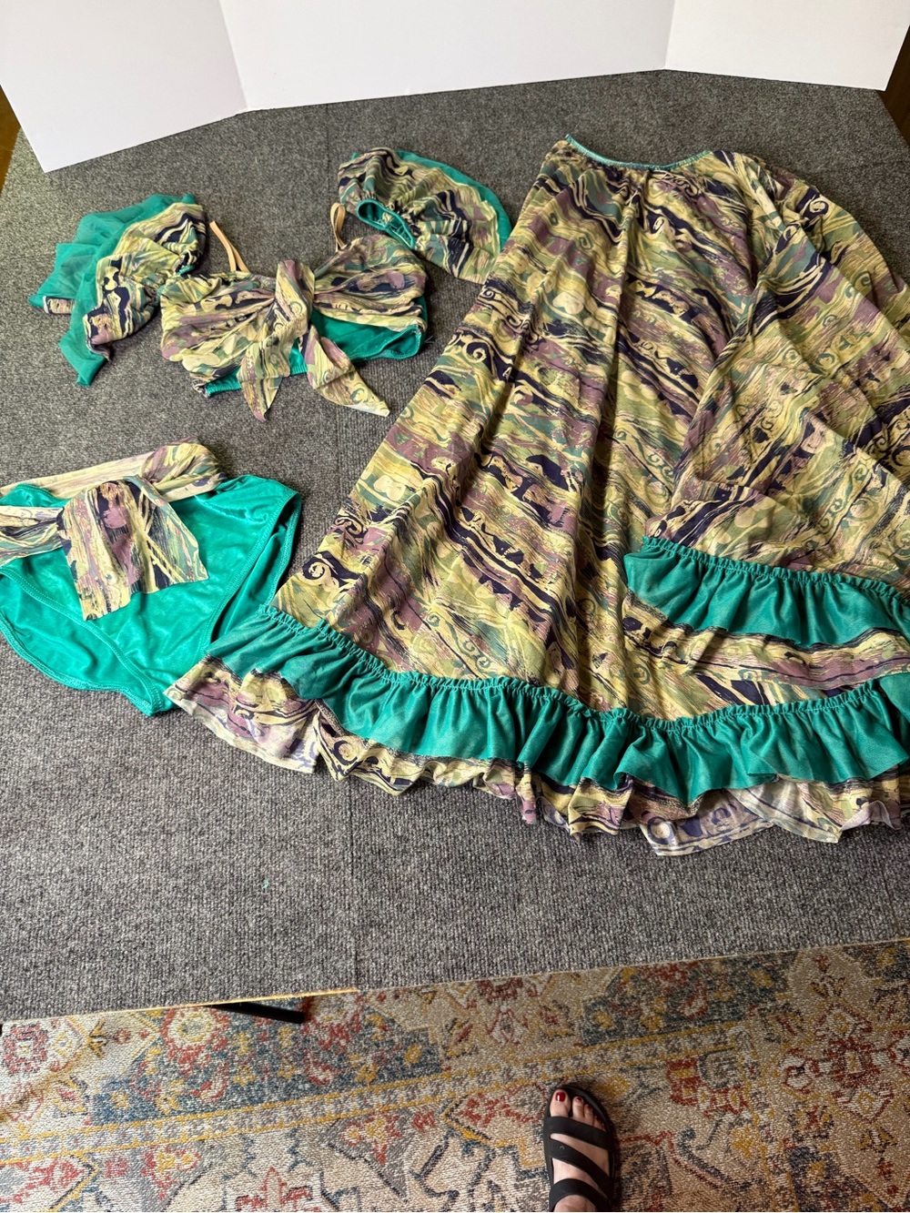 ✨ Vintage 6-Pc Emerald Marbled Belly Dance Costume Set XS ✨